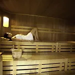 Kristall - Adults Only Otel *