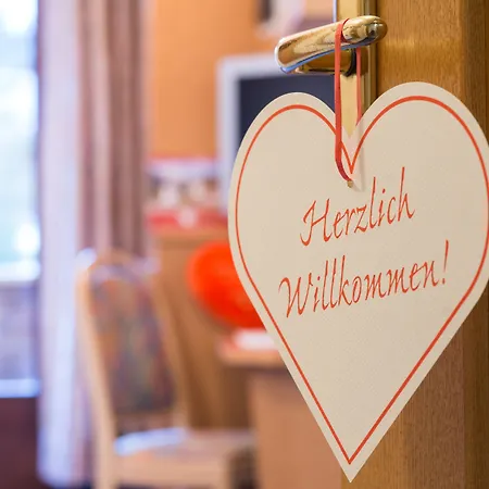 Kristall - Adults Only