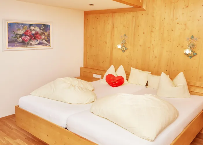 Kristall - Adults Only لوتاش