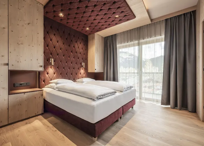 Kristall - Adults Only لوتاش