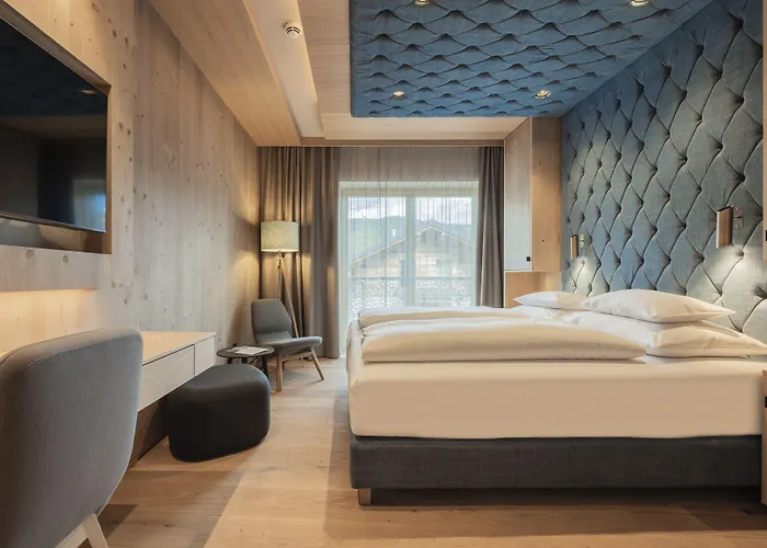 Kristall - Adults Only لوتاش